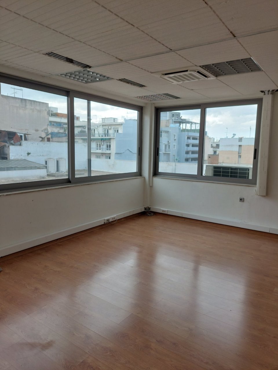 OFFICE for Rent -  ATHENS CENTER